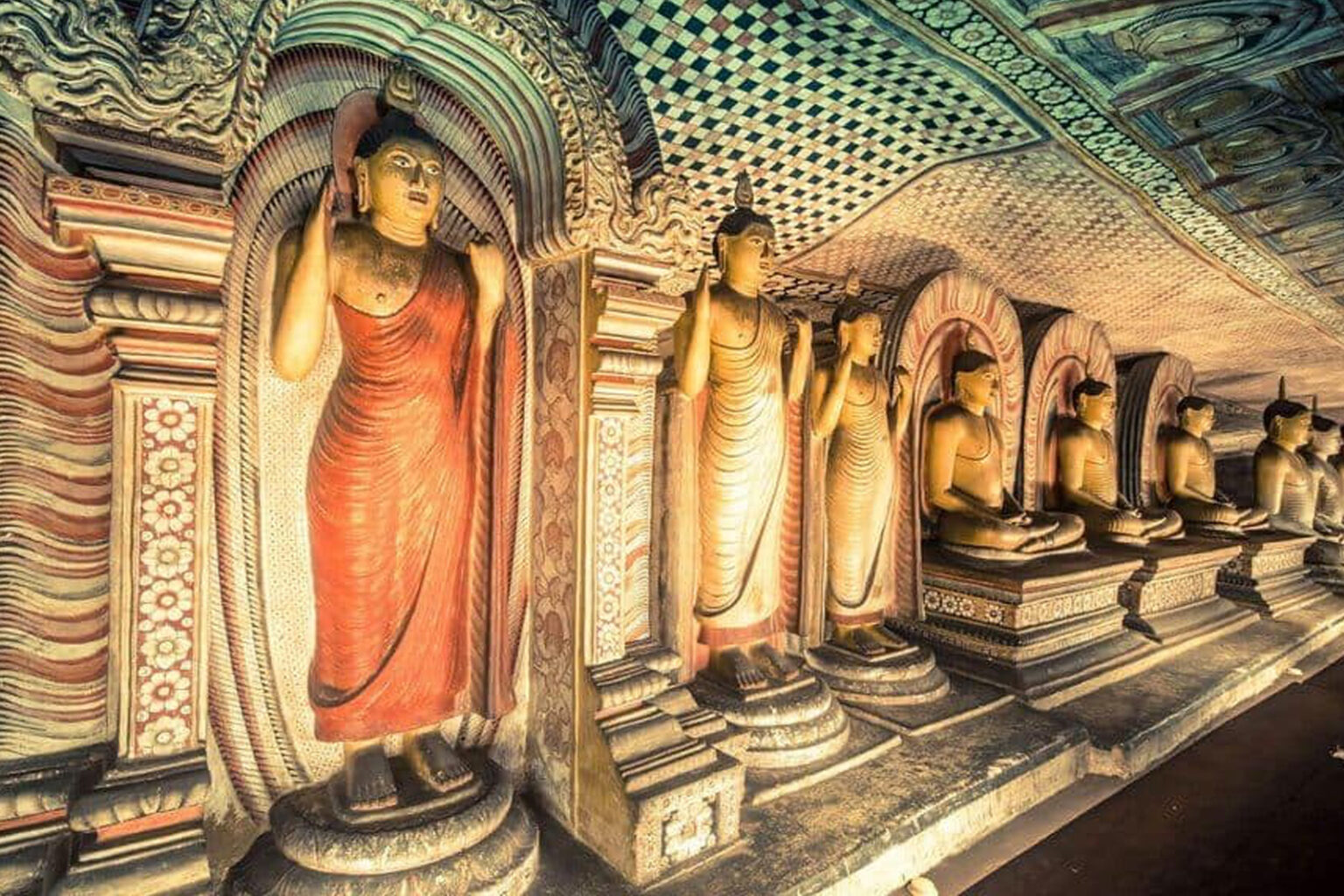 cave temple srilanka